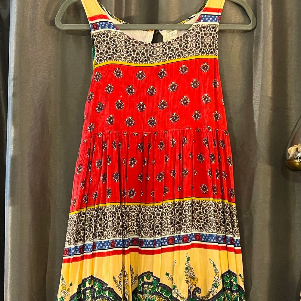 O’Neil mini dress. Empire waste. Double lined.